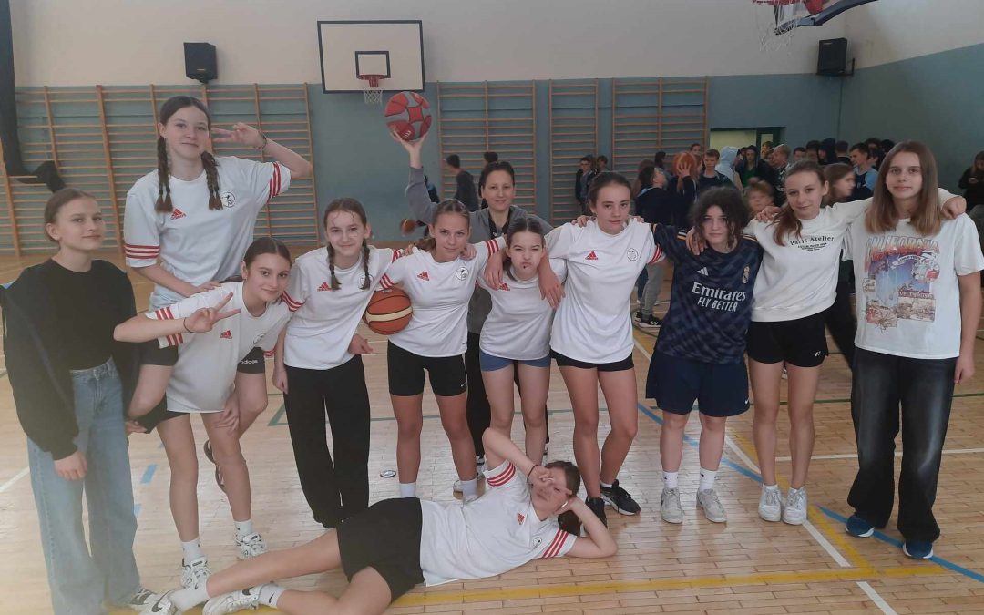 PIŁKA KOSZYKOWA – ZAWODY